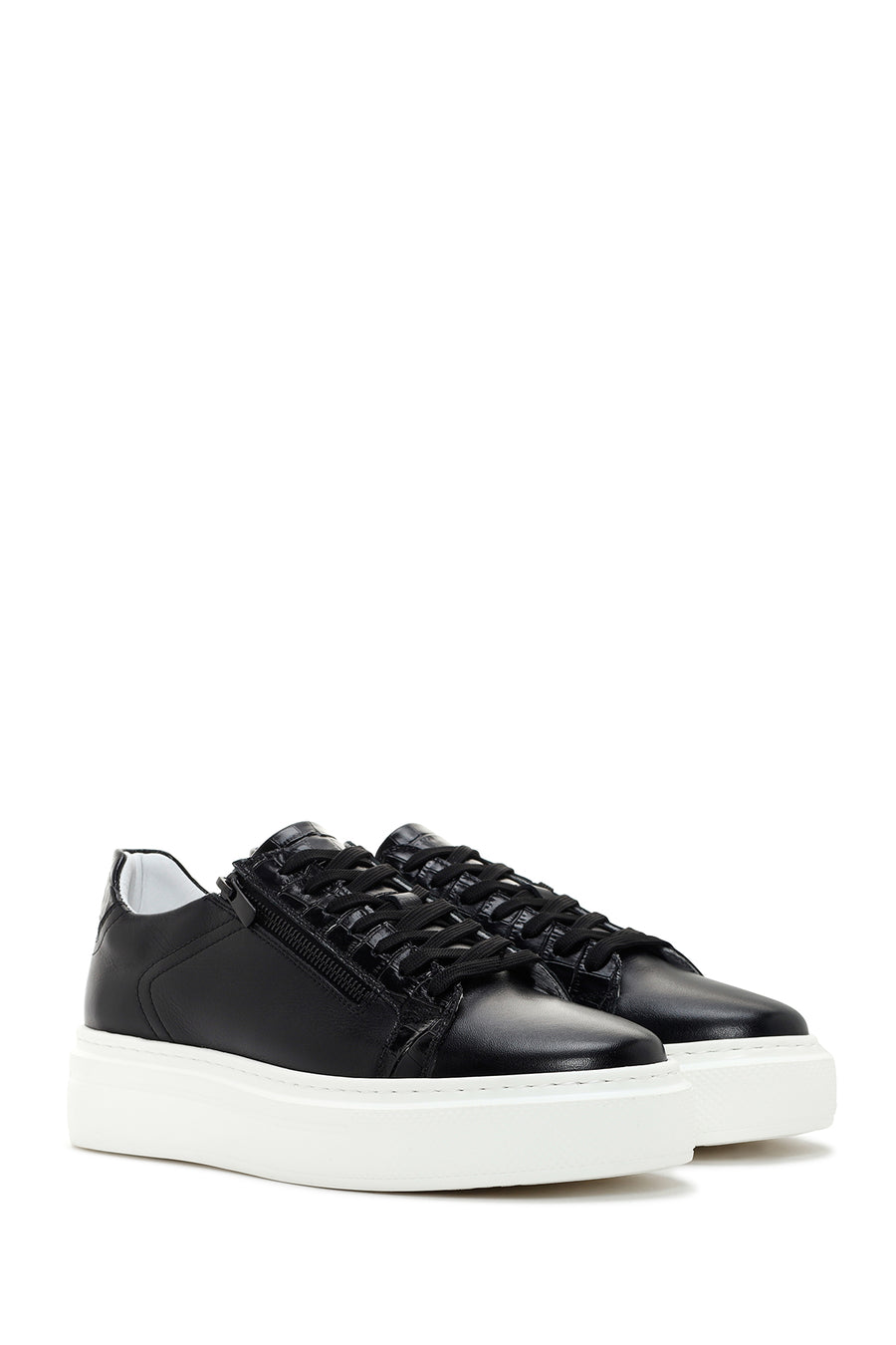 Men's Black Thick Sole Lace Up Leather Sneaker