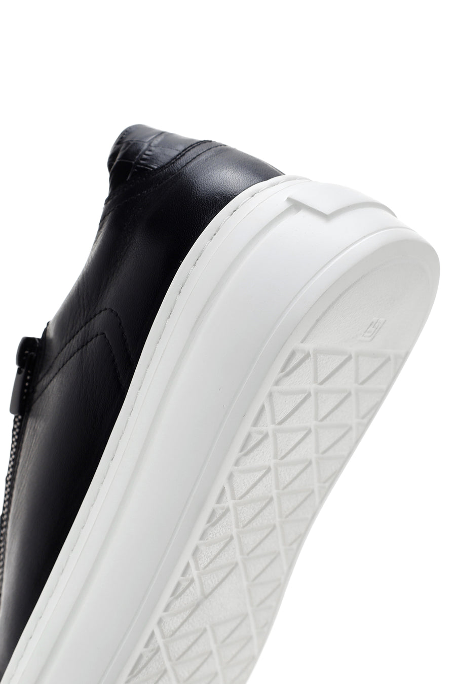 Men's Black Thick Sole Lace Up Leather Sneaker