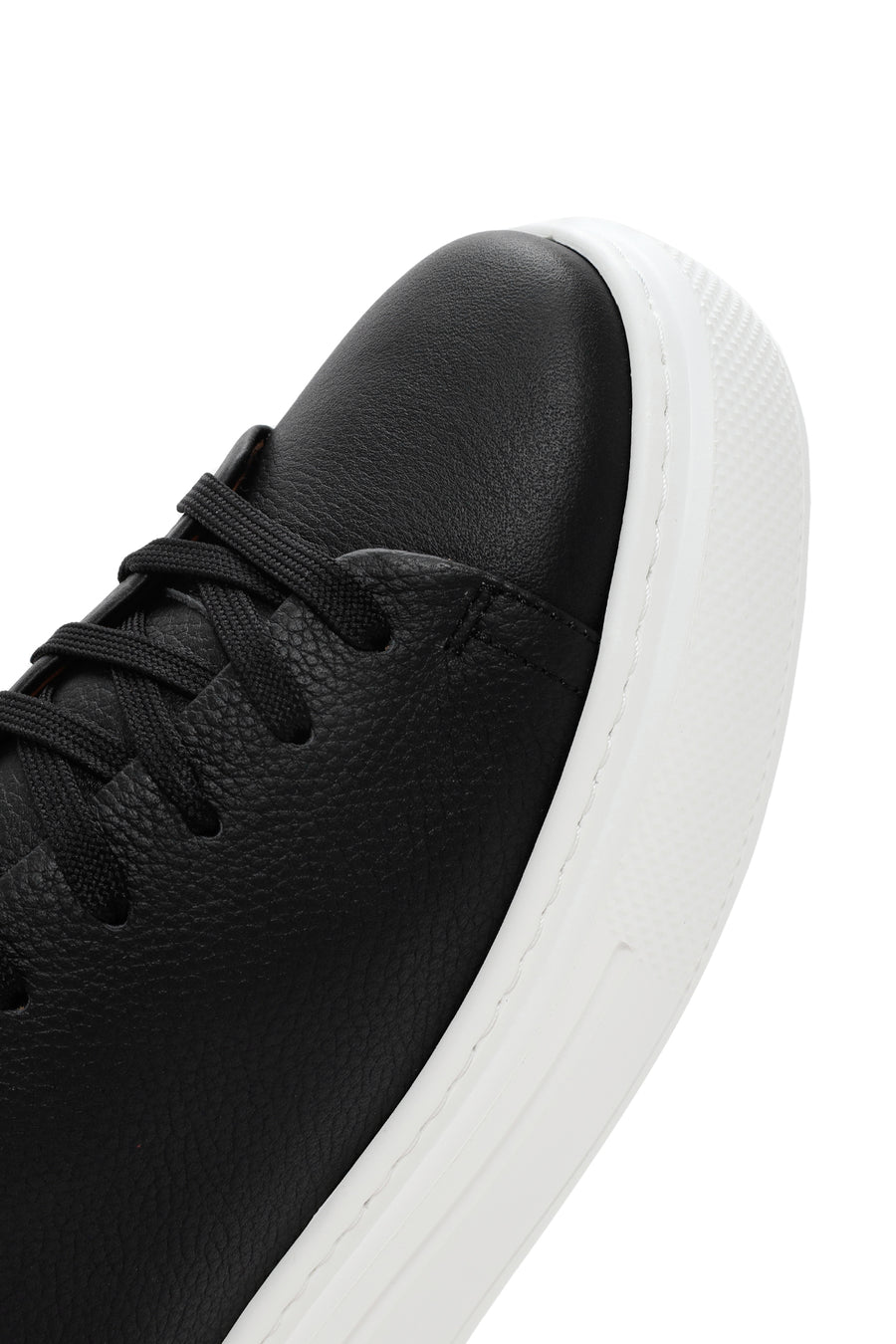 Erkek Siyah Kalın Tabanlı Bağcıklı Deri Sneaker