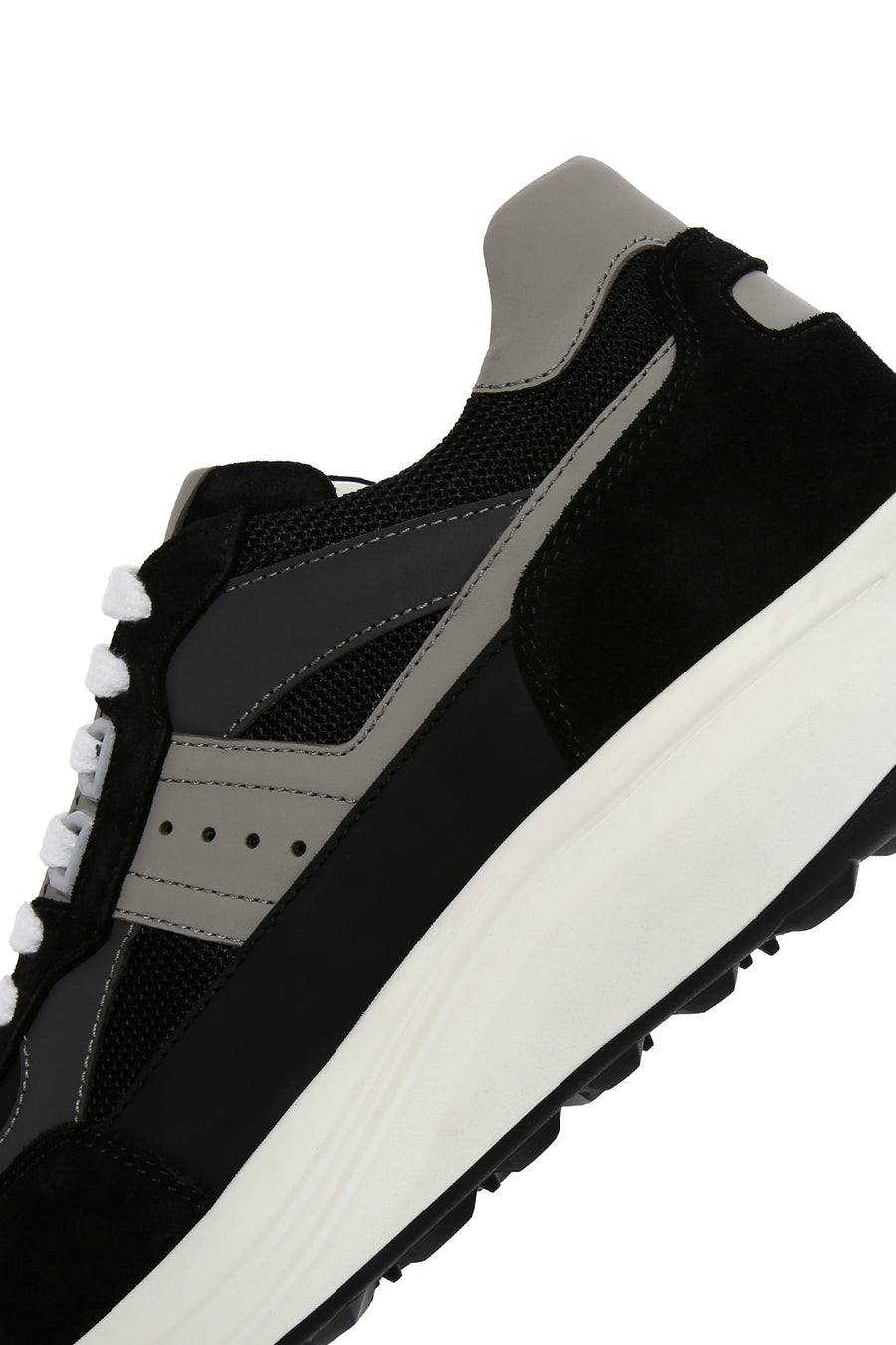 
Men's Black Lace-Up Thick Sole Leather Sneaker
