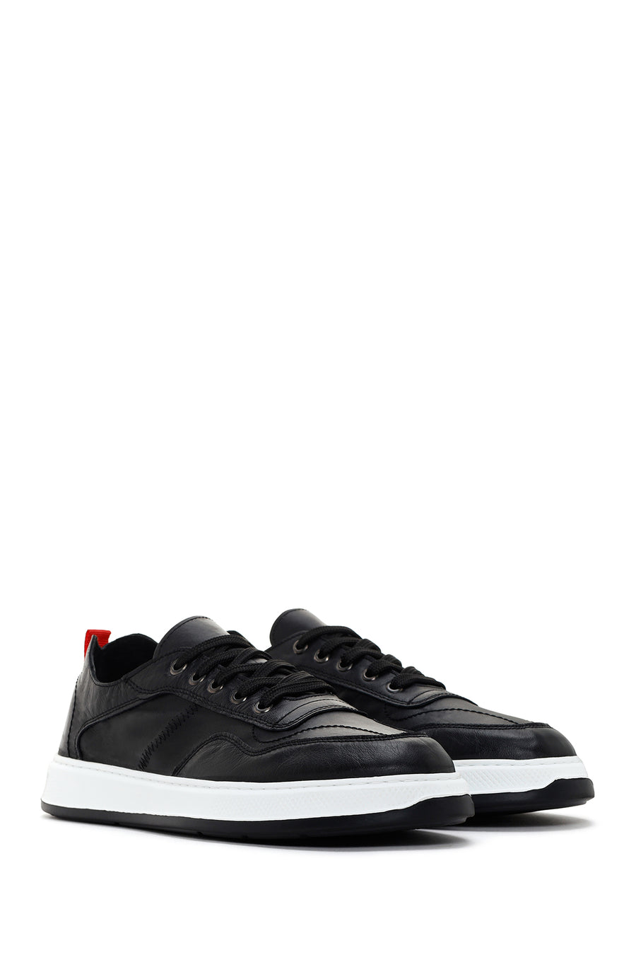 Men's Black Lace-up Leather Sneaker