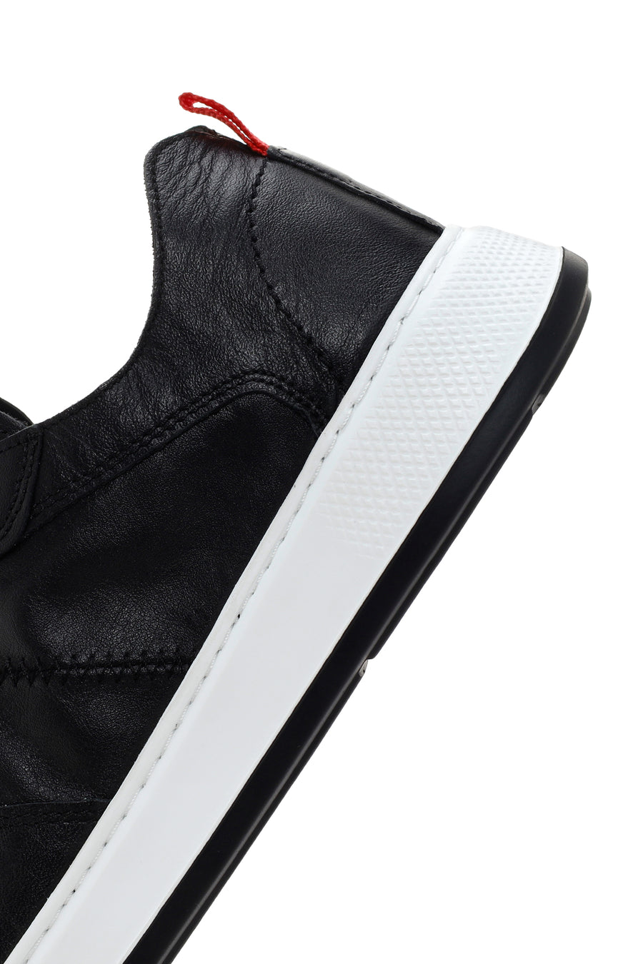 Men's Black Lace-up Leather Sneaker