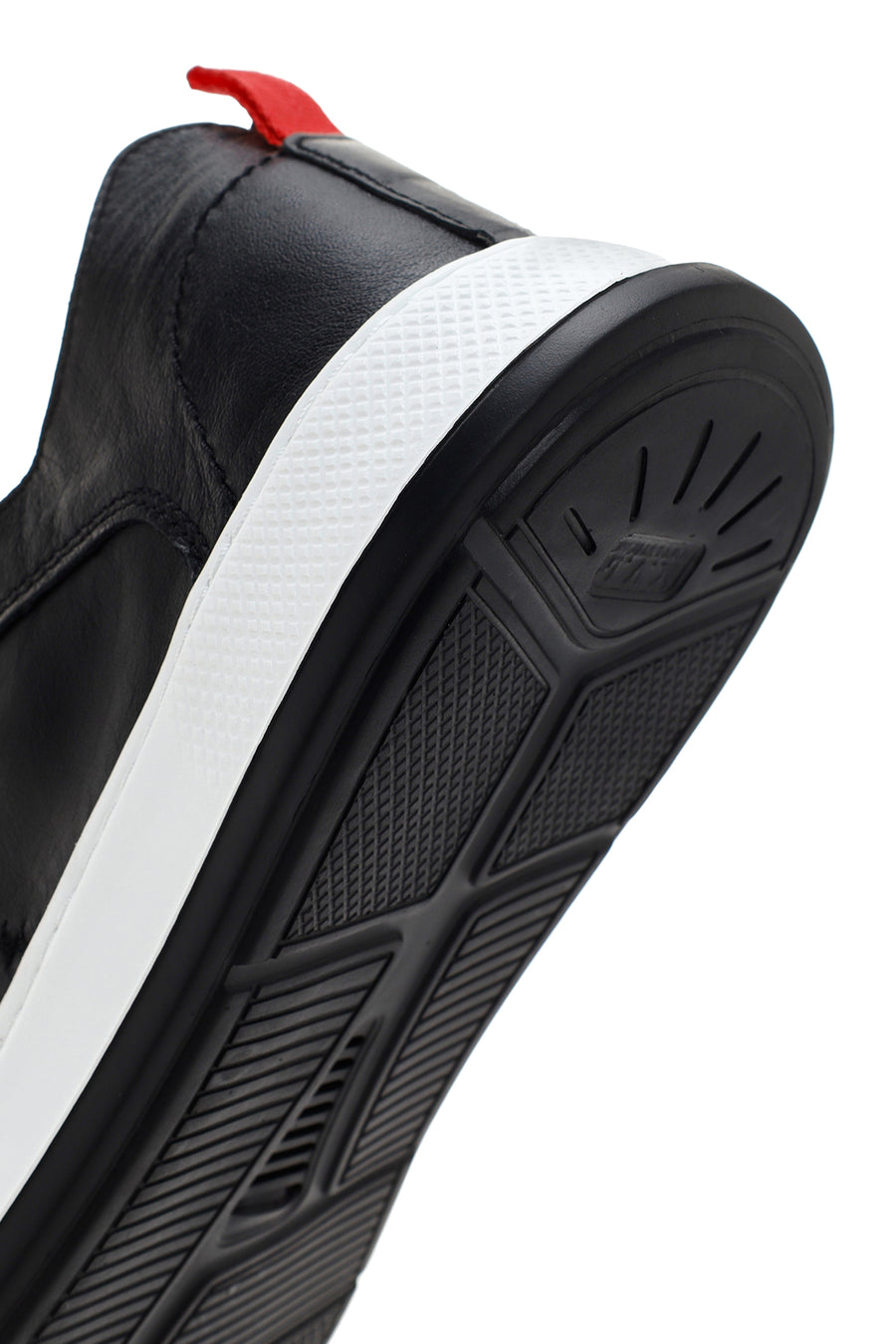 Men's Black Lace-up Leather Sneaker