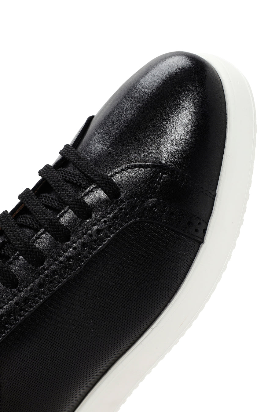 Men's Black Lace-up Leather Sneaker