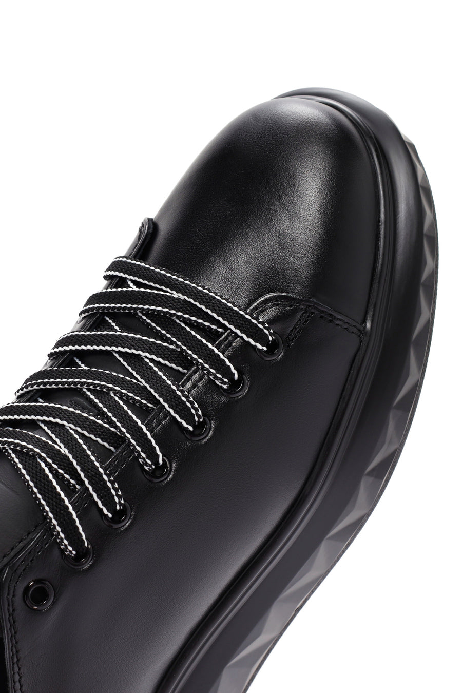 Men's Black Thick Sole Lace Up Leather Sneaker