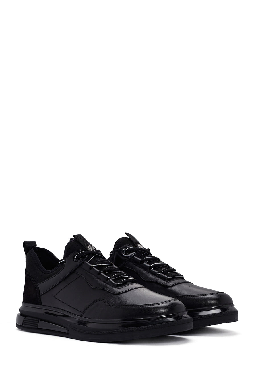 Men's Black Lace-up Leather Sneaker