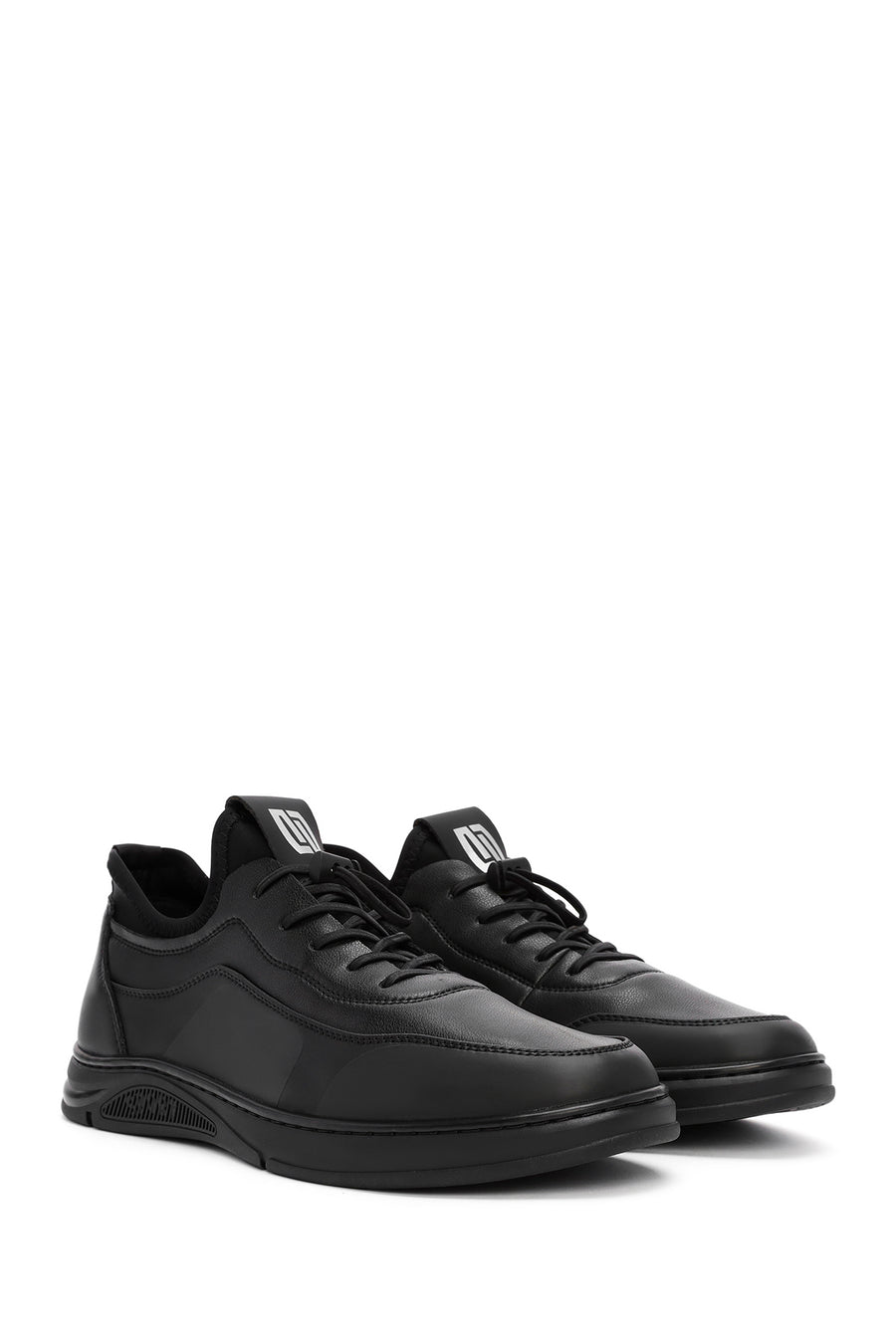 Erkek Siyah Bağcıklı Deri Sneaker