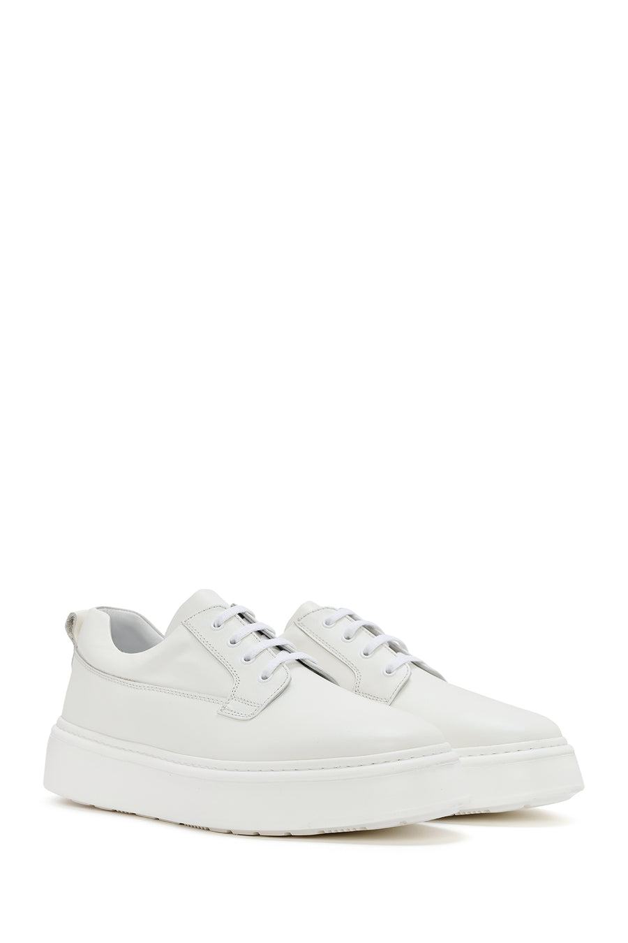 Erkek Beyaz Bağcıklı Kalın Tabanlı Deri Sneaker