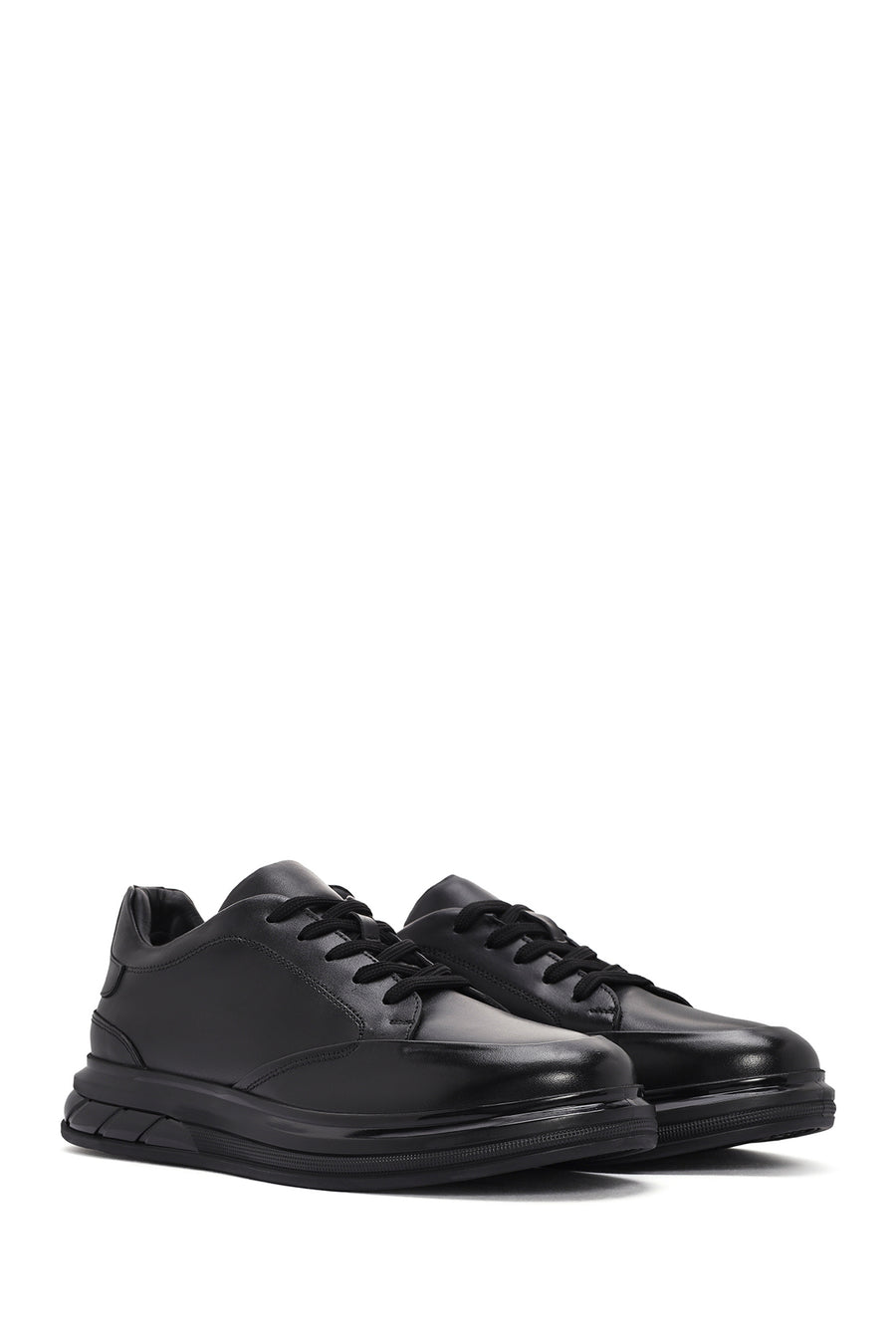 Men's Black Lace-up Leather Sneaker