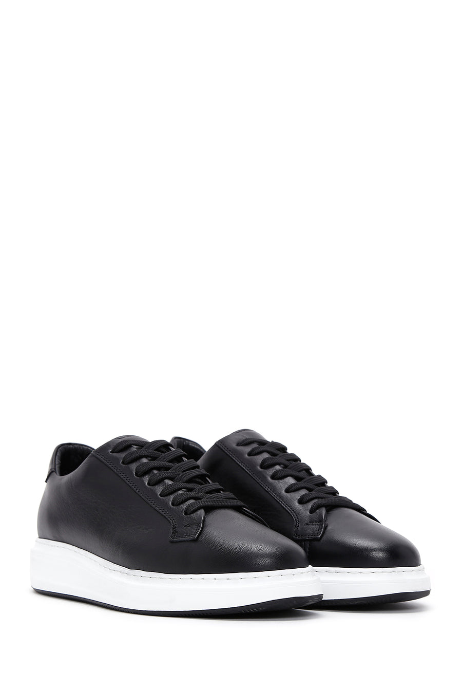 Men's Black Lace-up Leather Sneaker