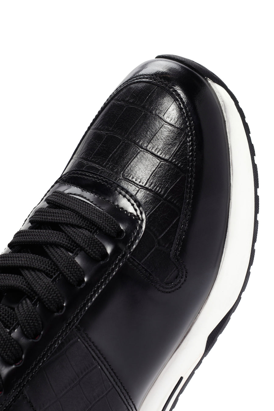 Men's Black Crocodile Patterned Lace Up Thick Soled Leather Sneaker