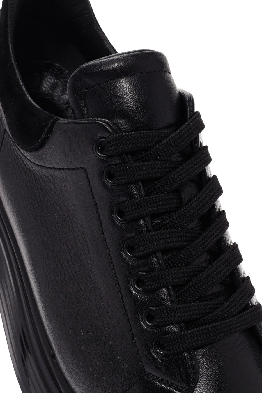 Men's Black Lace-up Thick-Sole Leather Sneaker