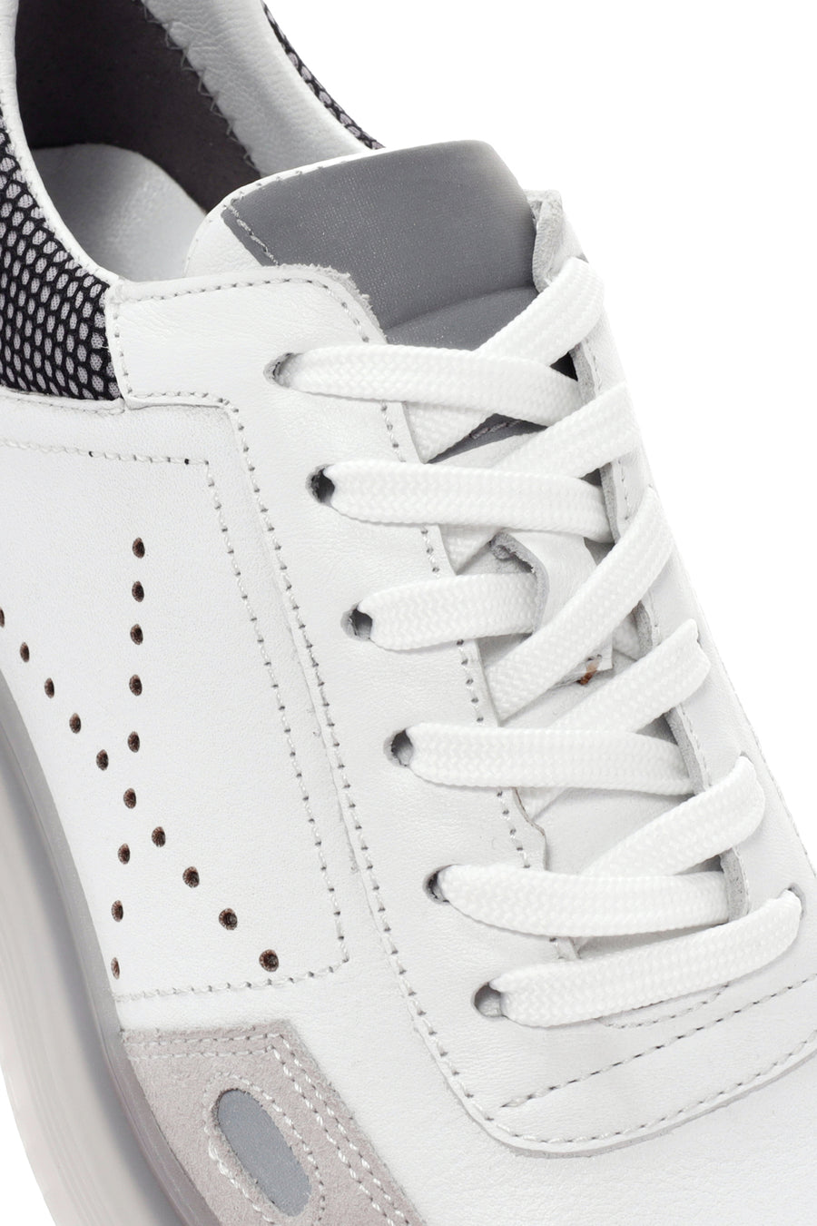 Men's White Lace-up Leather Sneaker