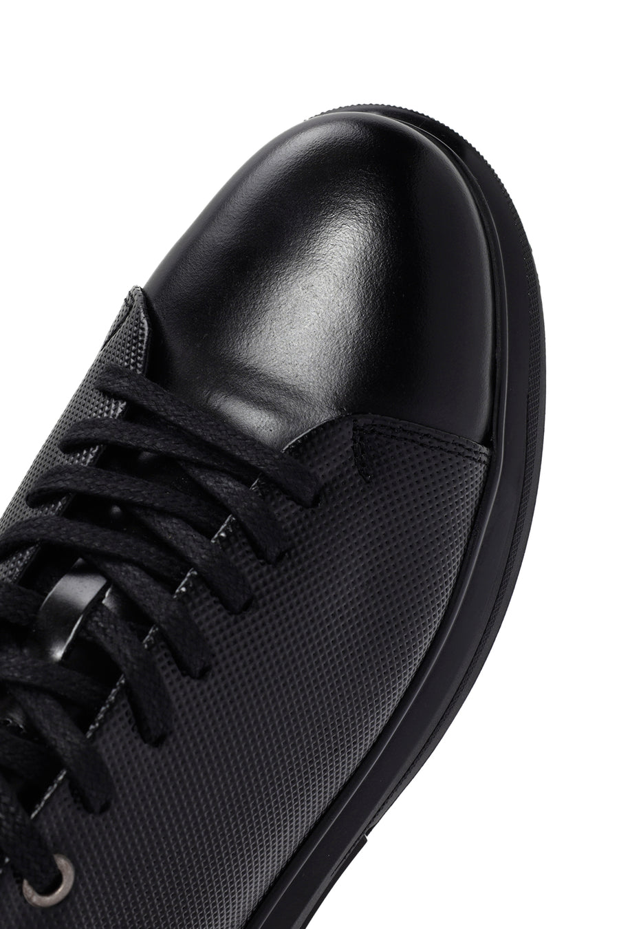 Men's Black Lace-up Leather Sneaker