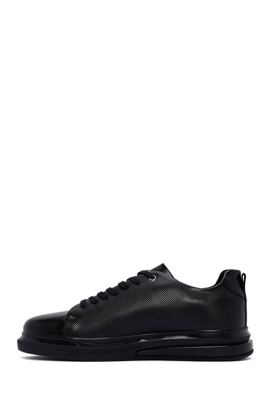 Men's Black Lace-up Leather Sneaker
