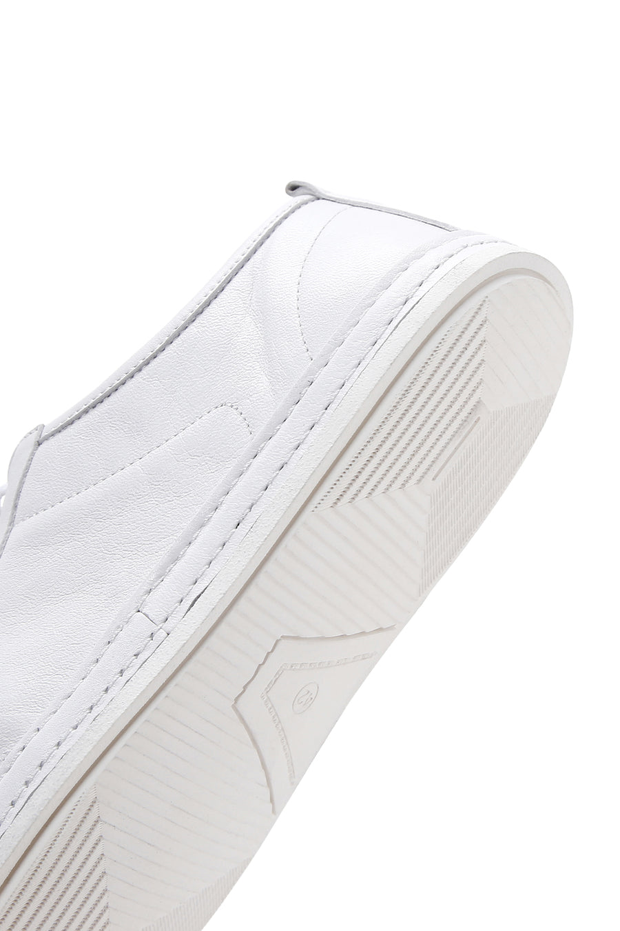 Men's White Lace-Up Leather Sneaker