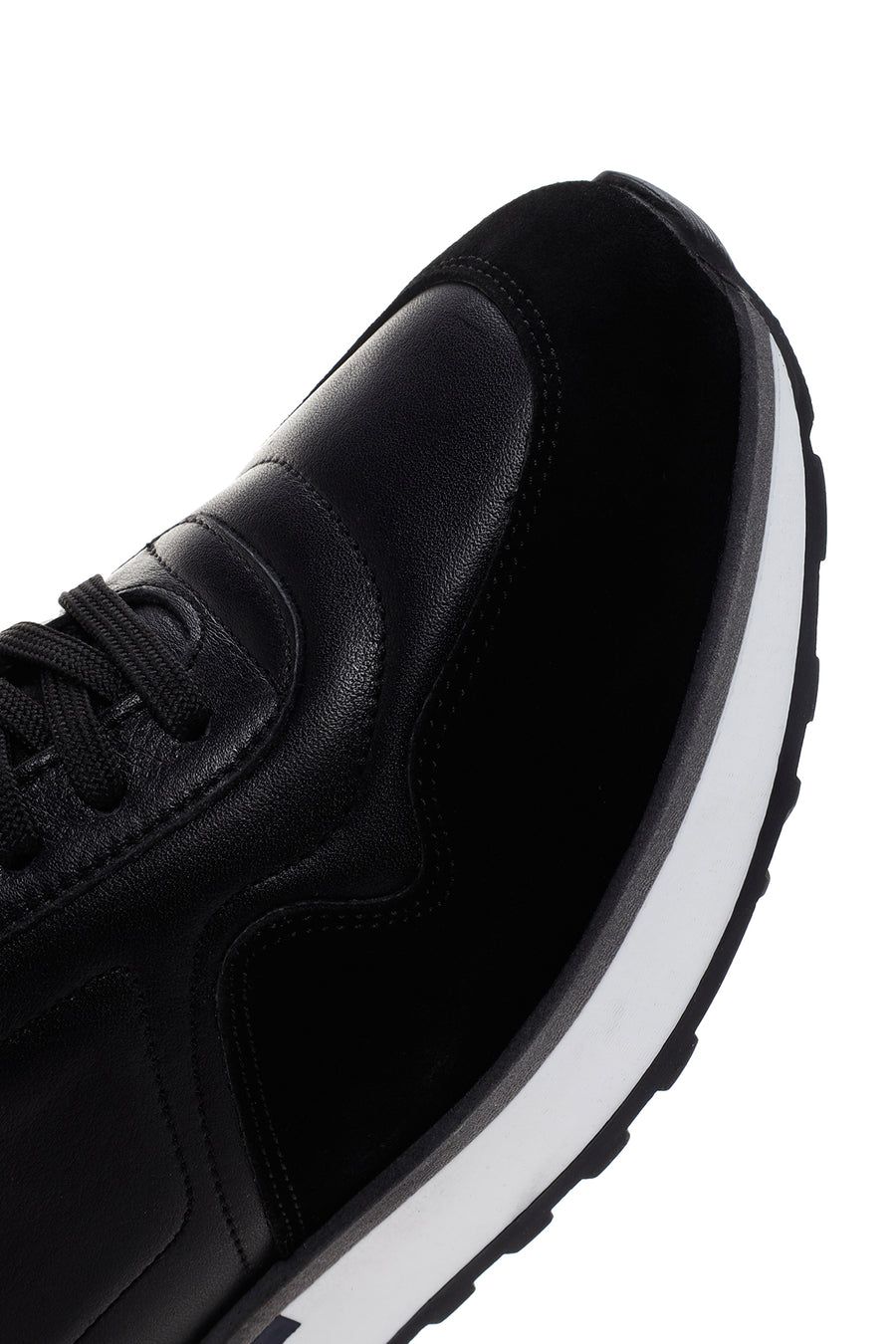 Erkek Siyah Kalın Tabanlı Bağcıklı Deri Casual Sneaker