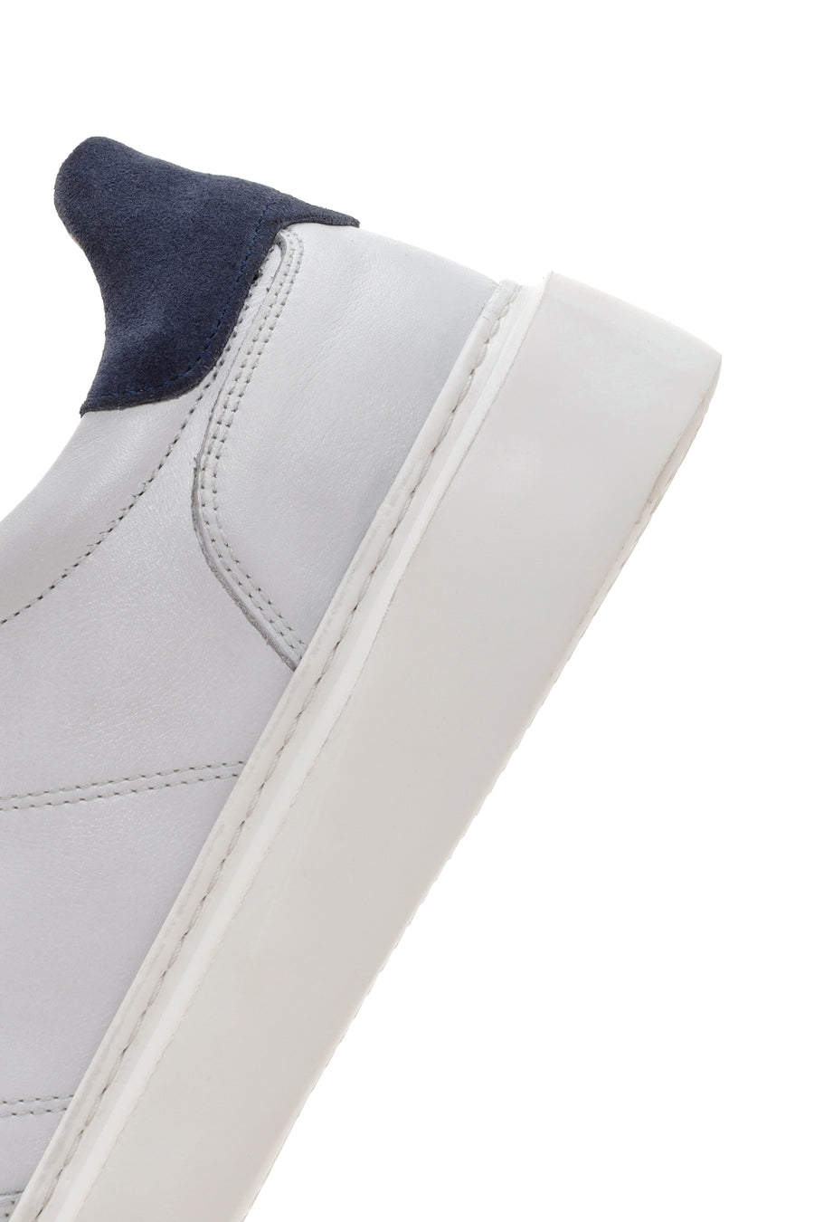 Men's White Lace-up Leather Sneaker