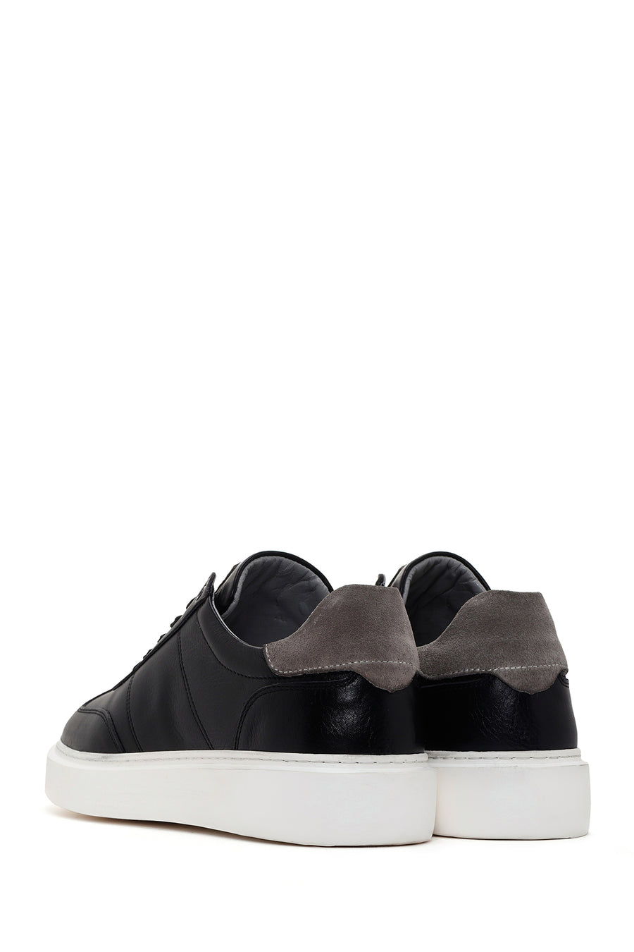 Men's Black Lace-up Leather Sneaker