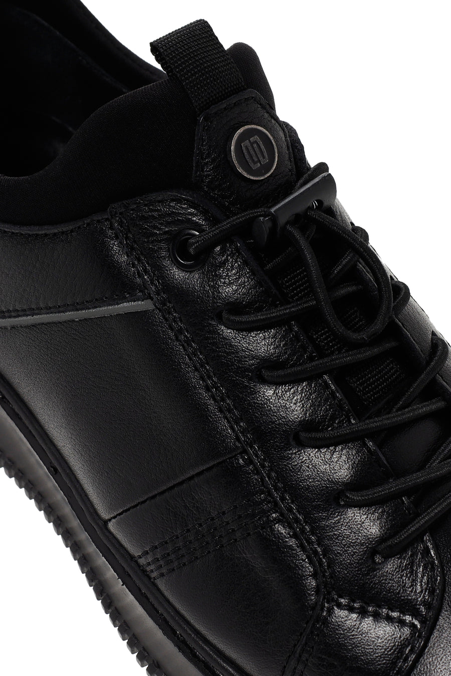 Men's Black Lace-up Leather Sneaker