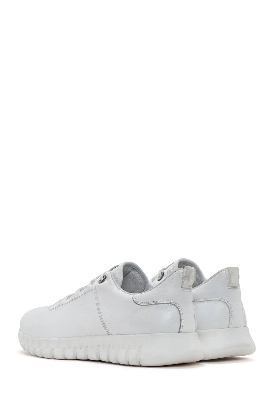 Men's White Lace-up Leather Sneaker