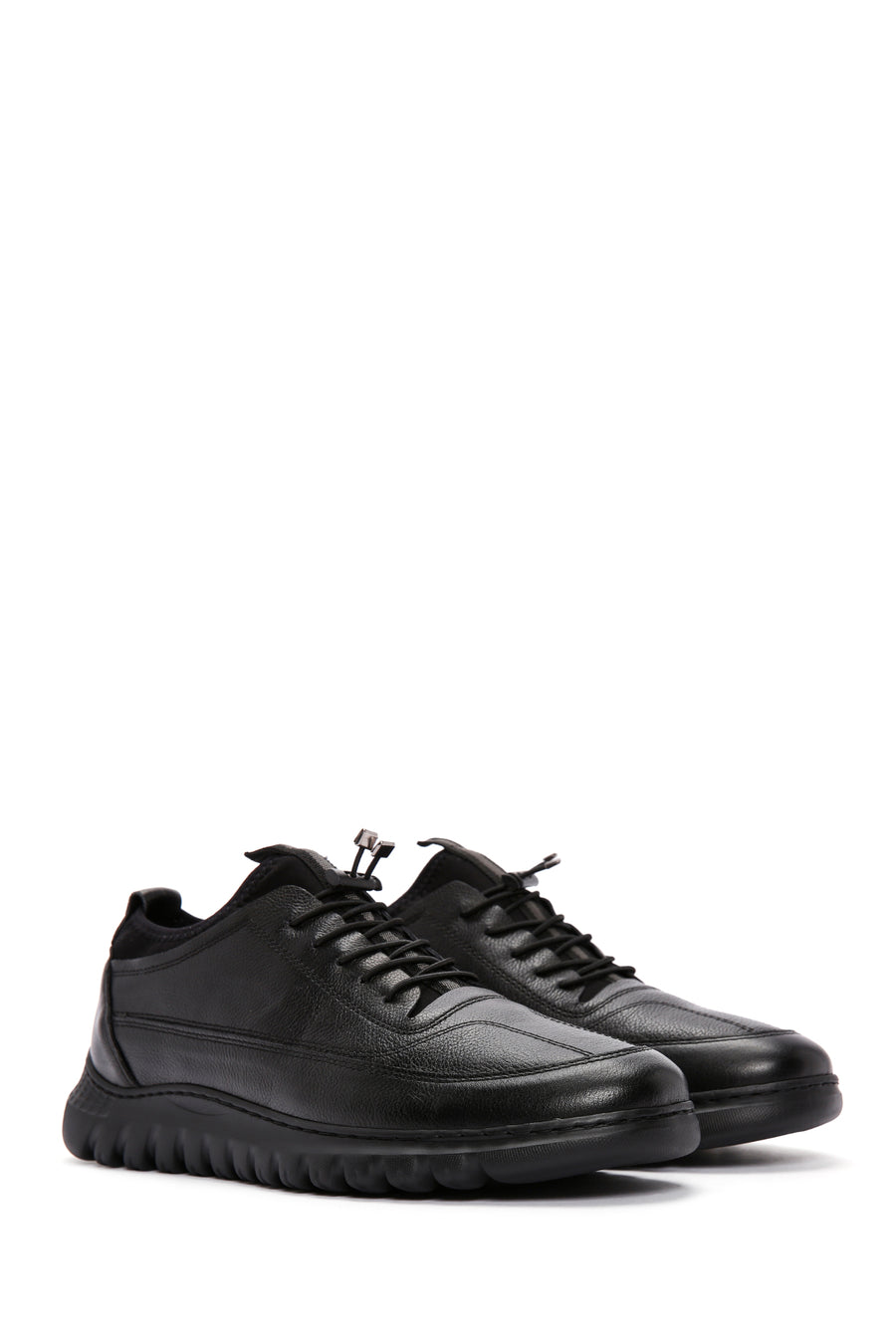 Men's Black Lace-Up Leather Casual Sneaker