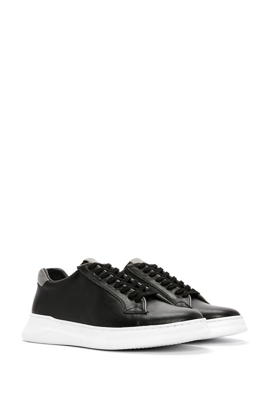 Men's Black Lace-up Leather Sneaker