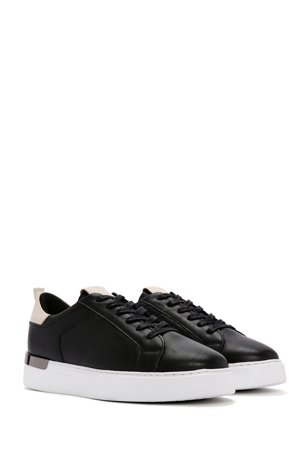 Erkek Siyah Bağcıklı Deri Sneaker