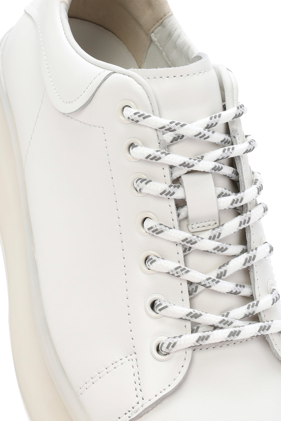 Erkek Beyaz Kalın Tabanlı Bağcıklı Deri Sneaker