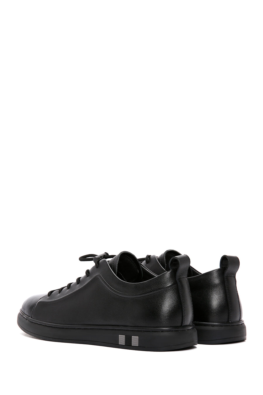 Men's Black Lace-up Leather Sneaker