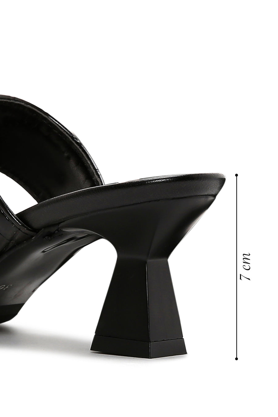 Women's Black Thin Heeled Slippers