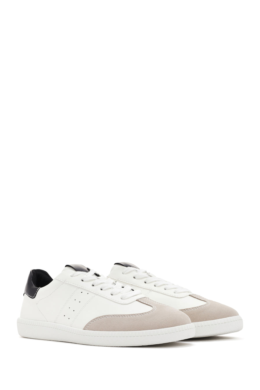 Kadın Beyaz Bağcıklı Sneaker
