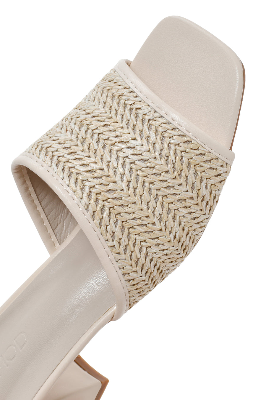 Women's Beige Thick Heeled Straw Slippers