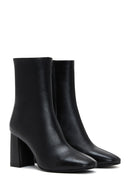 Women's Black Zippered Thick Heeled Leather Boots | Derimod