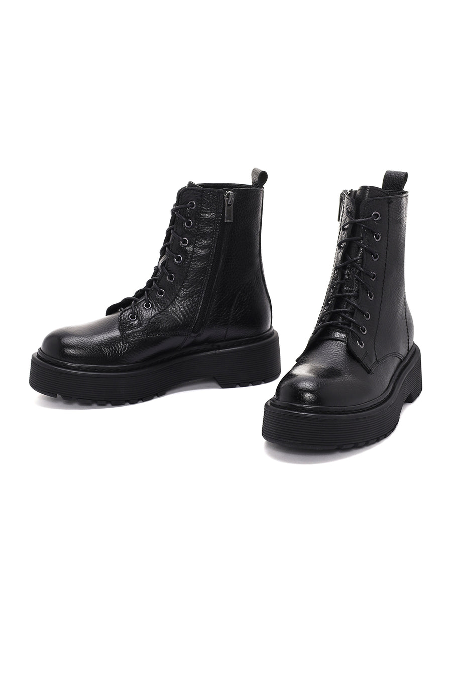 Women's Black Leather Zippered Boots