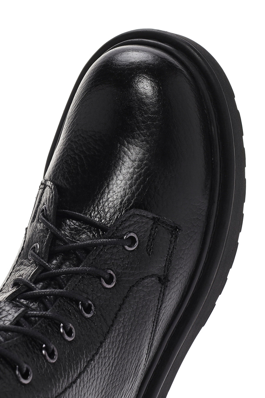 Women's Black Leather Zippered Boots