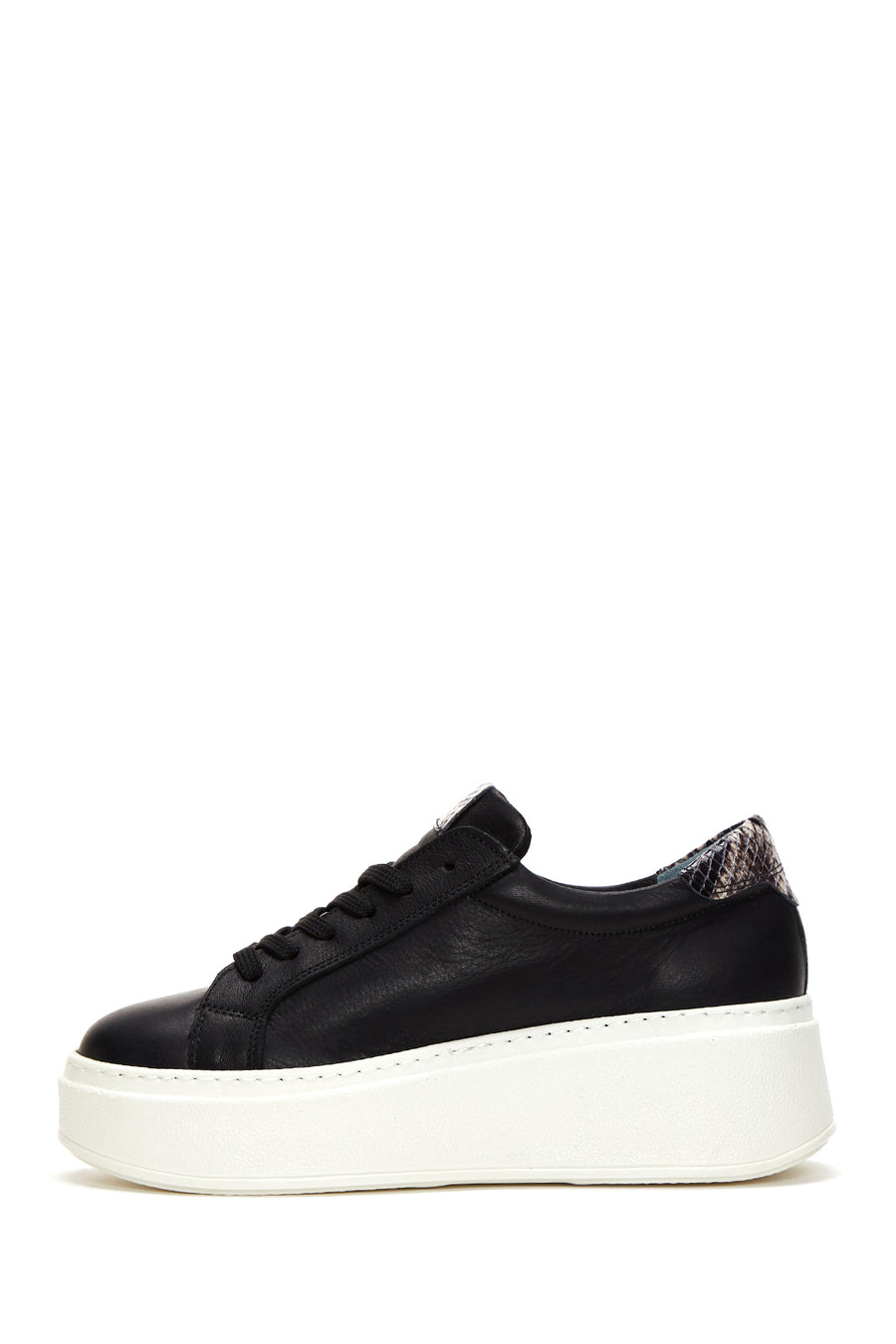 Kadın Siyah Bağcıklı Kalın Taban Deri Sneaker