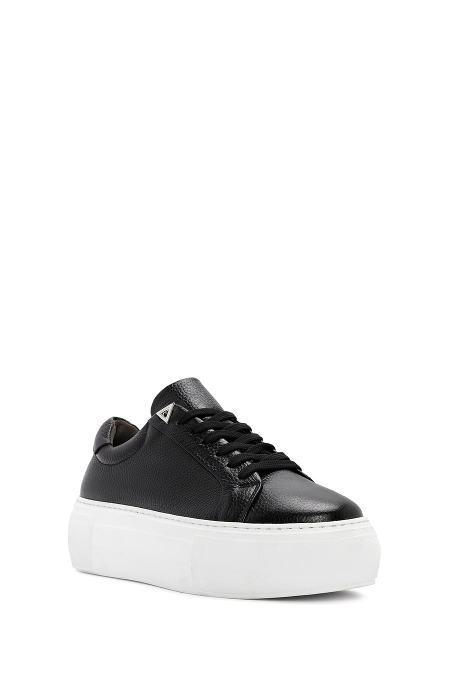 Kadın Siyah Bağcıklı Kalın Tabanlı Deri Sneaker