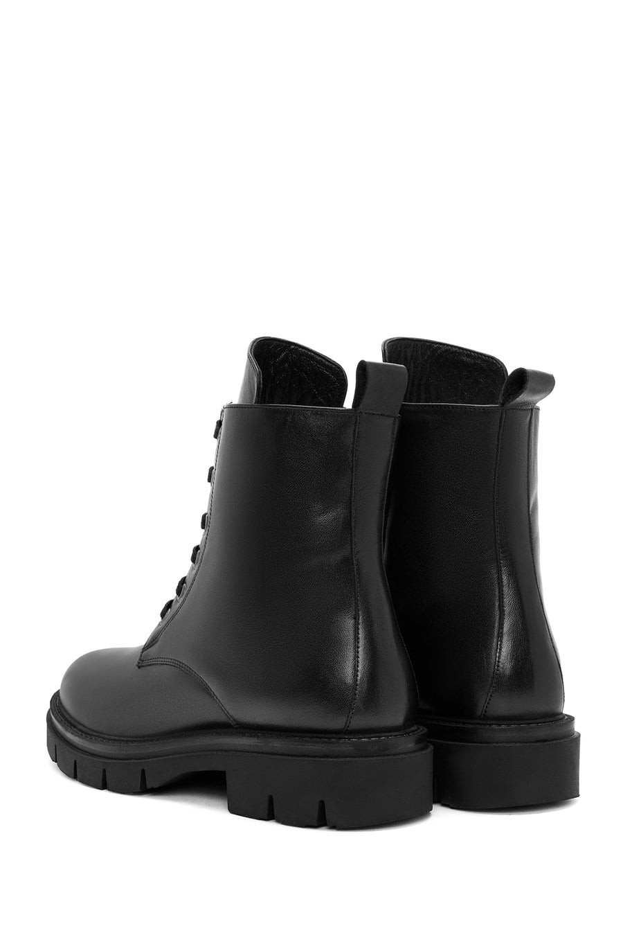 Women's Black Zippered Leather Boots