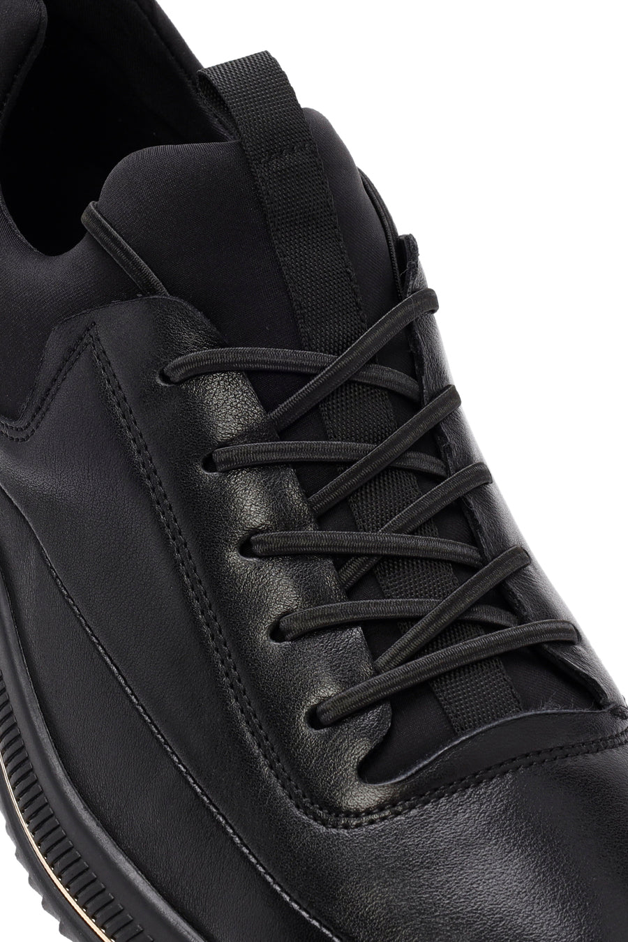 Men's Black Lace-up Leather Sneaker