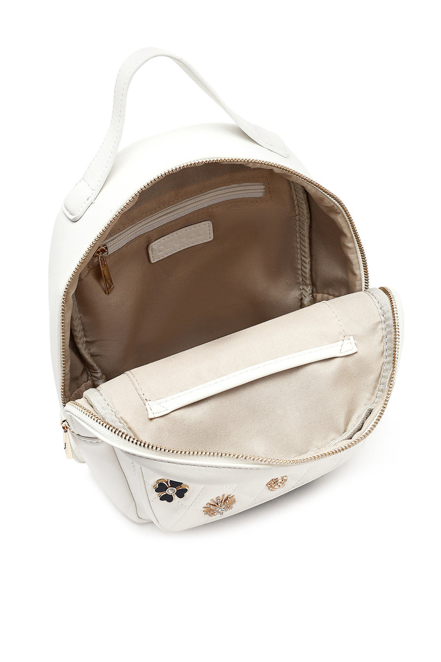 Woman Quilted Backpack with White Accessories