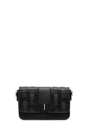 Kadın Siyah Uzun Askılı Örgü Çapraz Çanta | Derimod