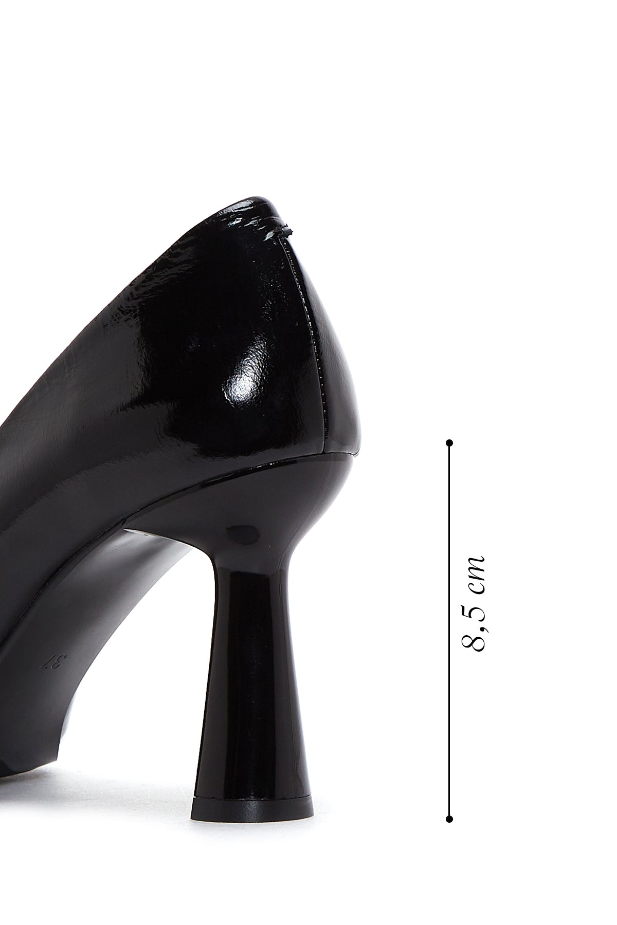 Kadın Siyah Topuklu Rugan Deri Ayakkabı