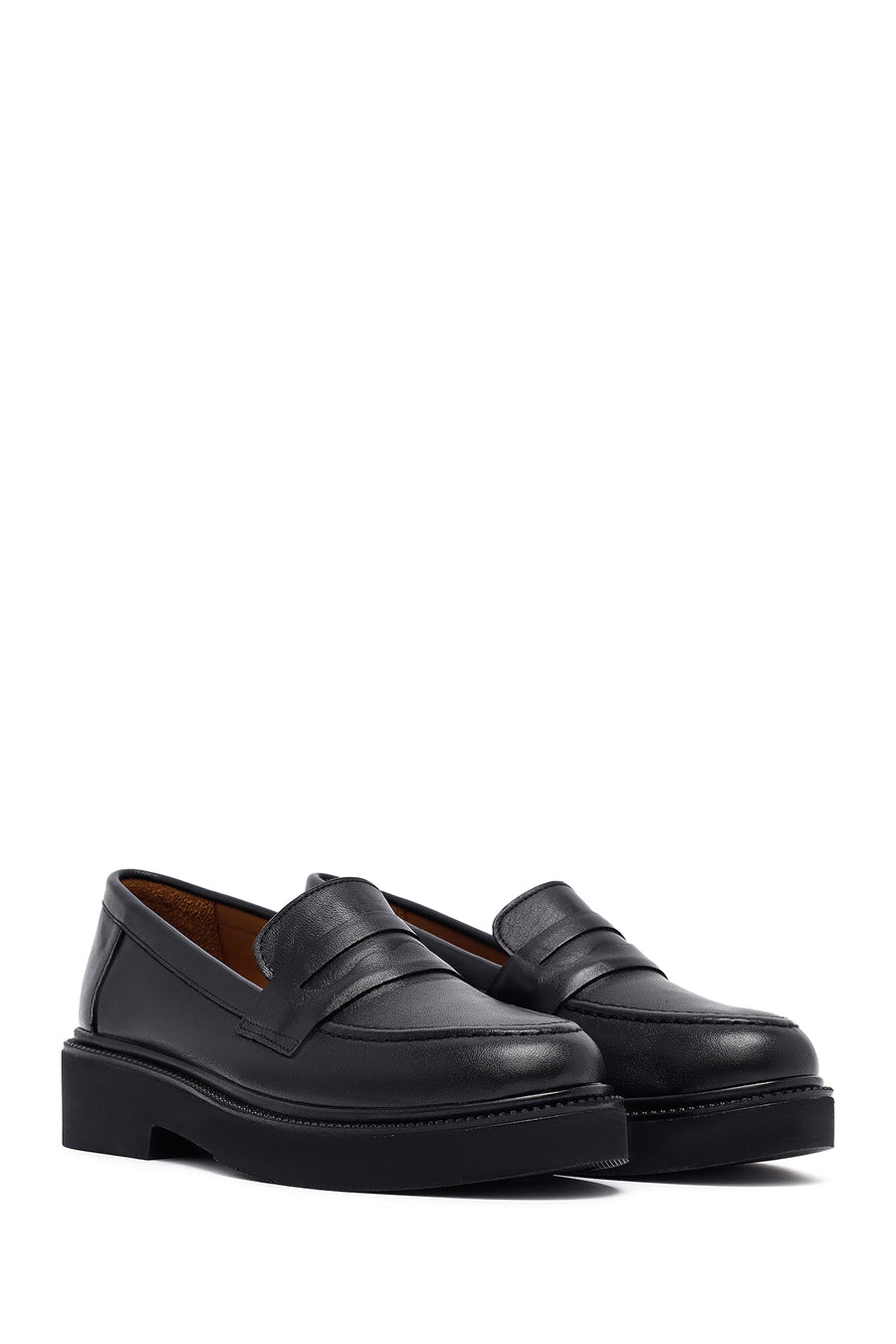 Woman Black Leather Masculine Loafer