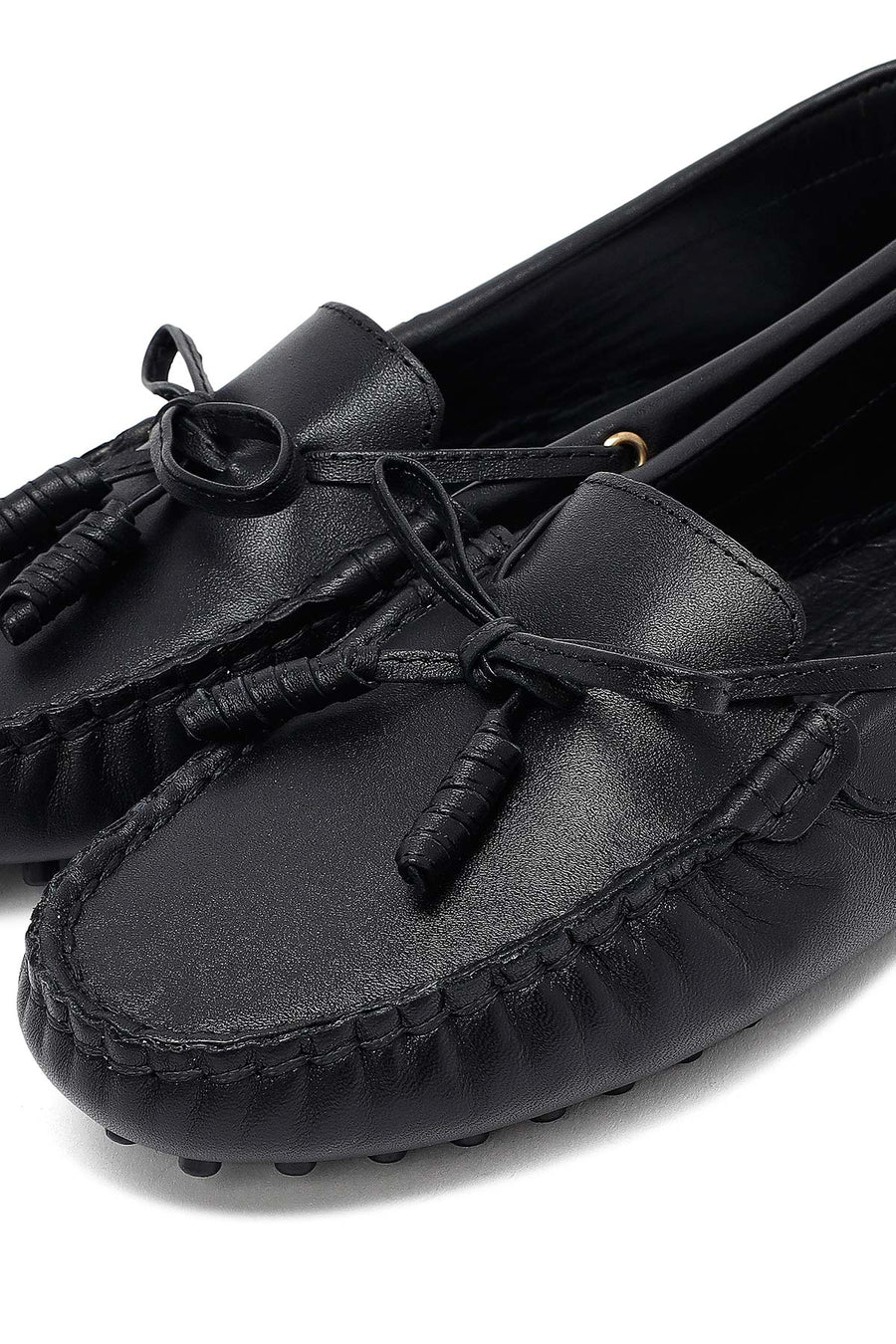 Kadın Siyah Fiyonklu Deri Loafer