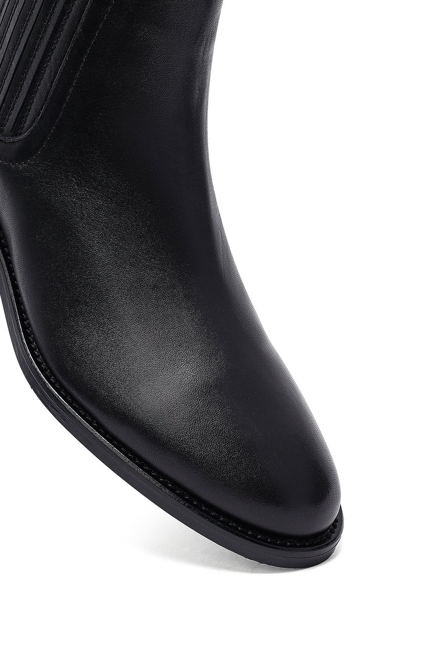 Woman Siyah Leather Chelsea Bot