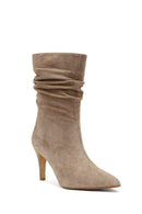 Kadın Bej İnce Topuklu Süet Deri Bot | Derimod