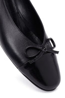 Kadın Siyah Kısa Topuklu Deri Babet | Derimod