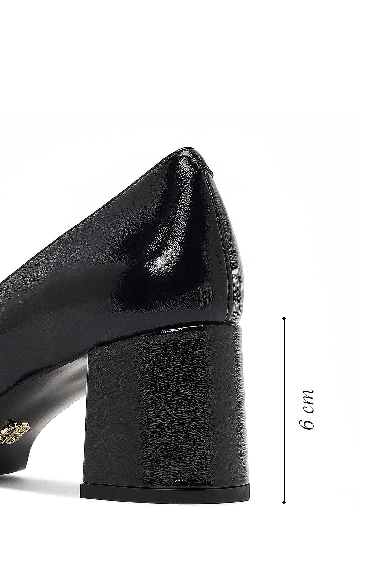 Kadın Siyah Kalın Topuklu Deri Ayakkabı