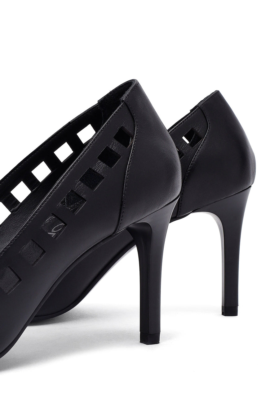 Kadın Siyah İnce Topuklu Deri Stiletto